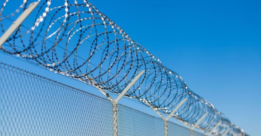 Security Fencing is the largest segment driving the growth of Global Fencing Market.