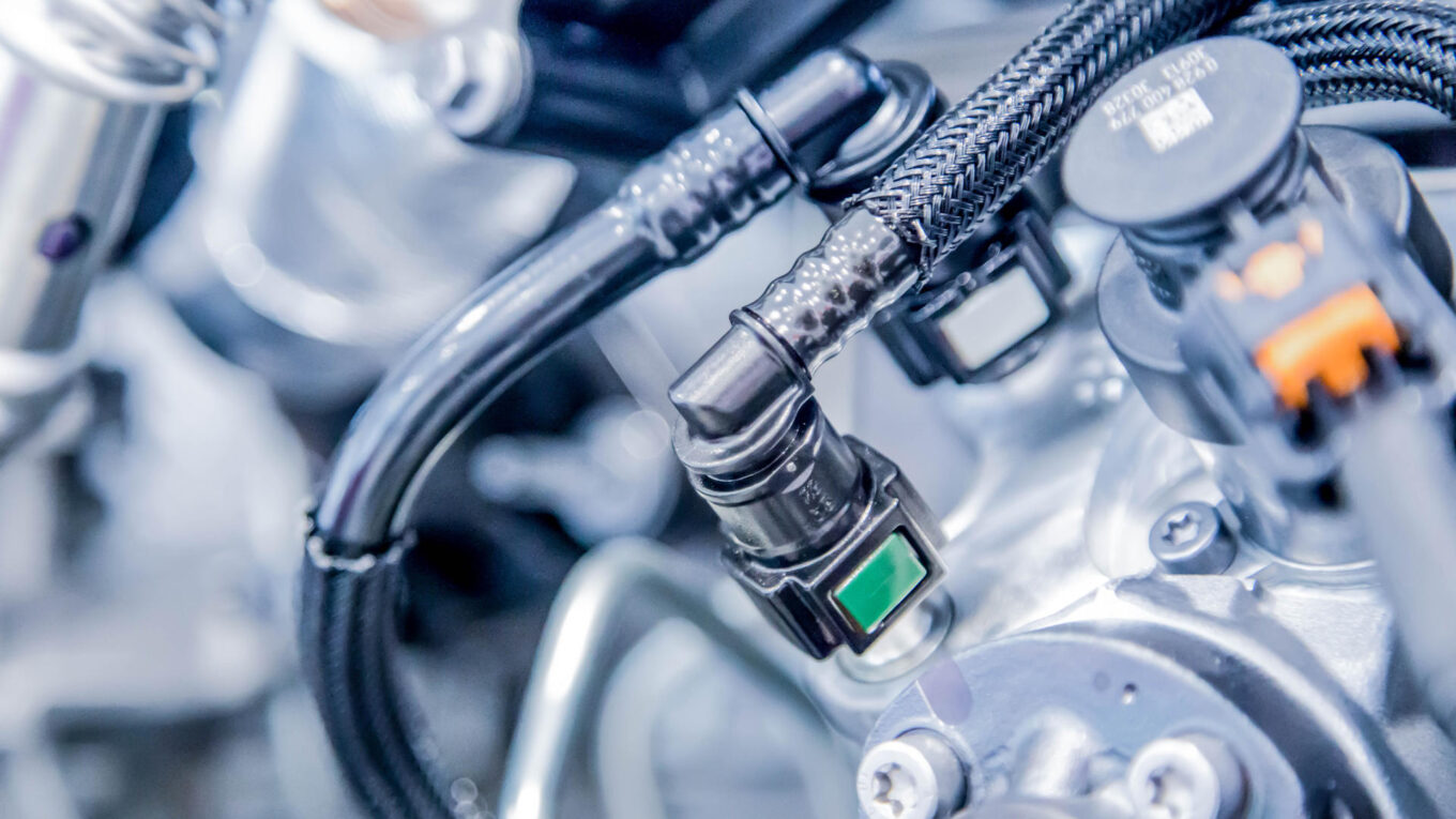 Mobile Device Repairs (MDR) Segment is the largest segment driving the growth of North America Hydraulic Fluid Connectors Market