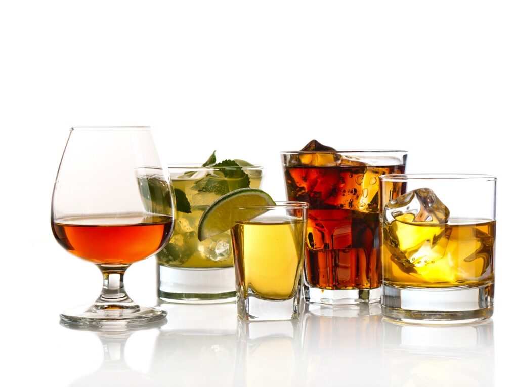 Alcoholic Beverages Market: An In-depth Study of Key Players, Product Innovations, and Market Strategies