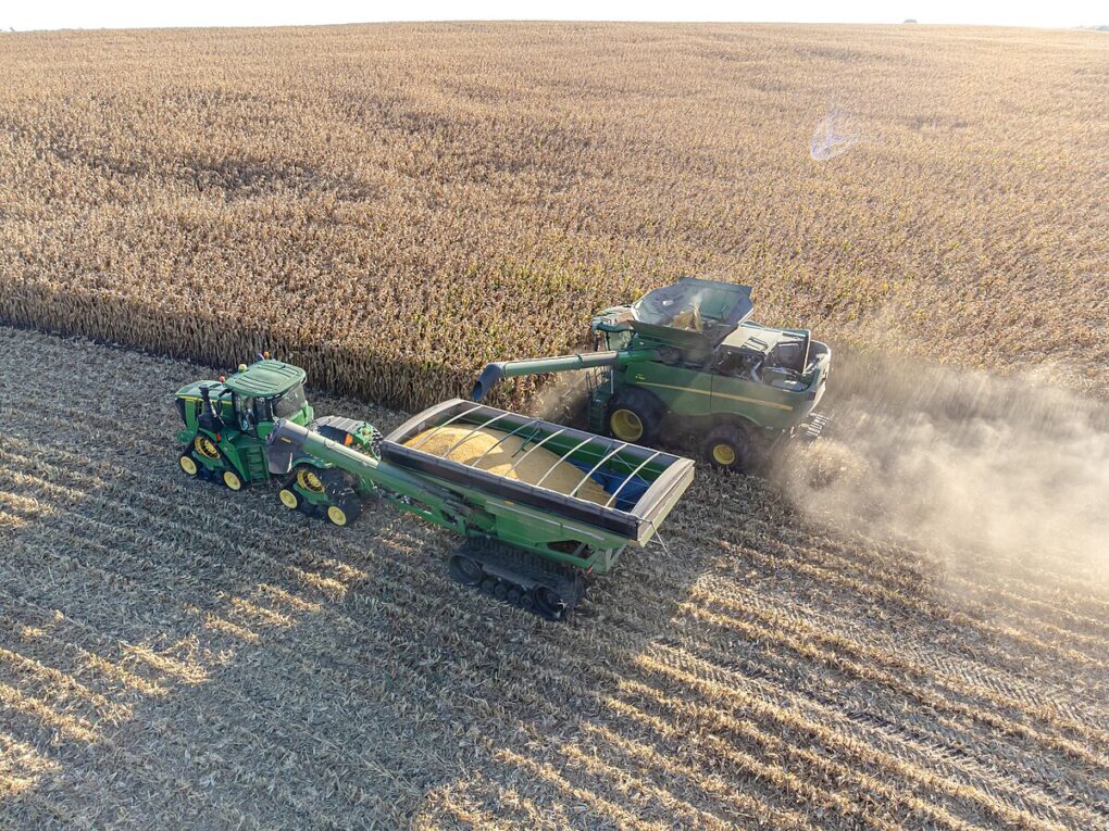 Combining Harvesters – Revolutionizing Agriculture