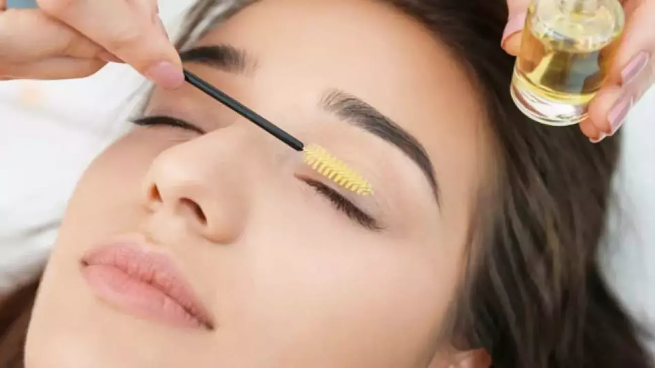 Eyelash Serum Market is in trends fueled by growing consumer awareness of appearance enhancing products