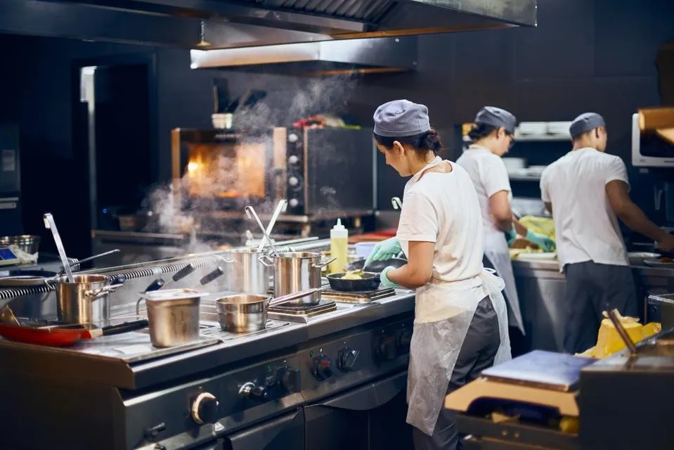Rise of the virtual kitchen: How dark kitchens are transforming UAE’s food delivery landscape